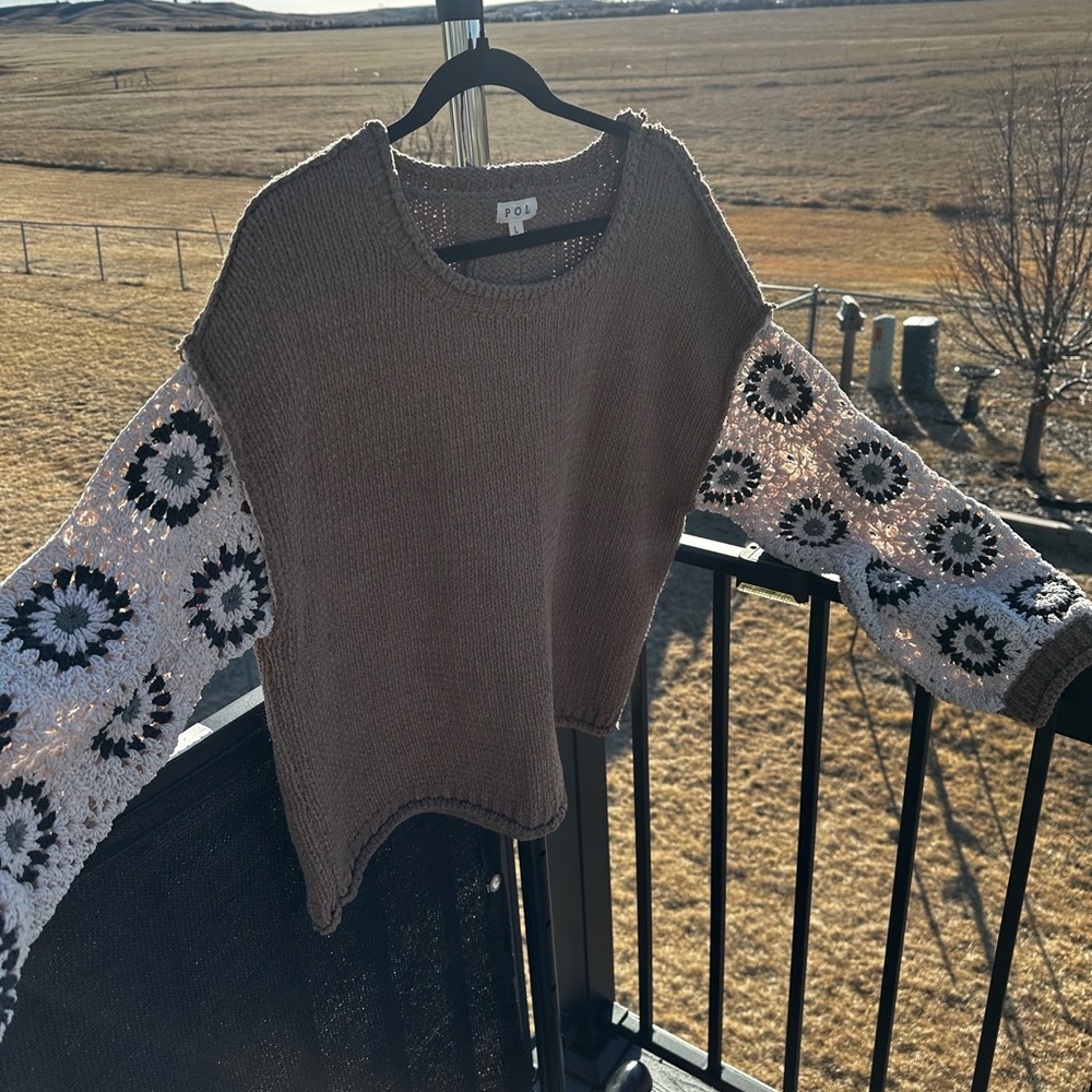 POL Brown Sweater, Cream Crochet Sleeves, dark blue squares, lighter center - Picture 3 of 9
